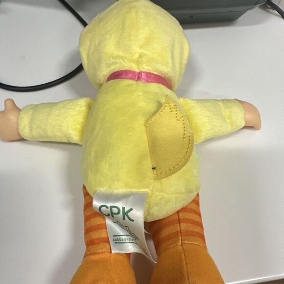 Cabbage Patch Cutie Friends Yellow Duck 10" 2015 - Picture 3 of 3